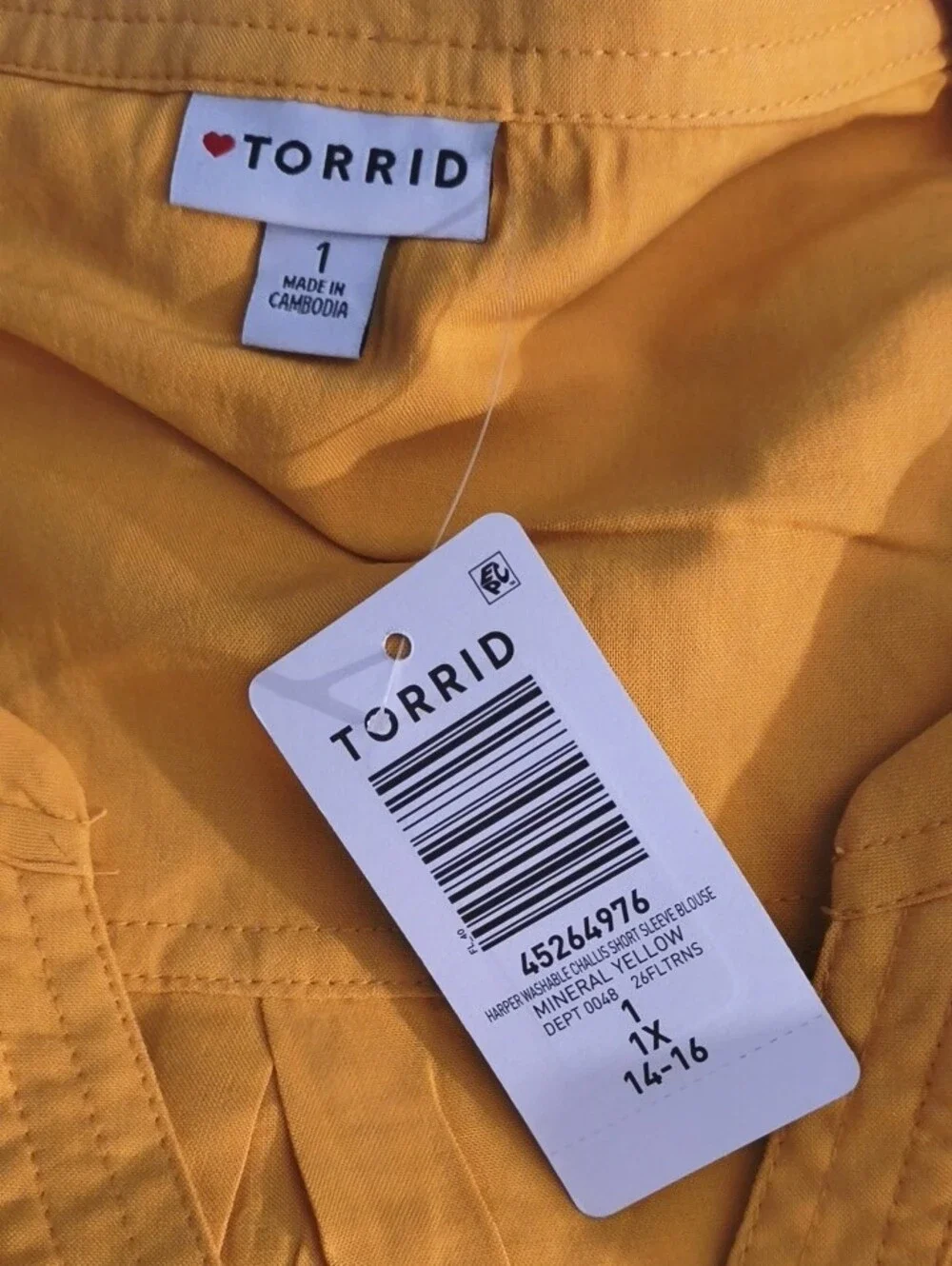 *Host pick* Torrid Sunny Yellow V-Neck Button Front Blouse - Picture 2 of 2